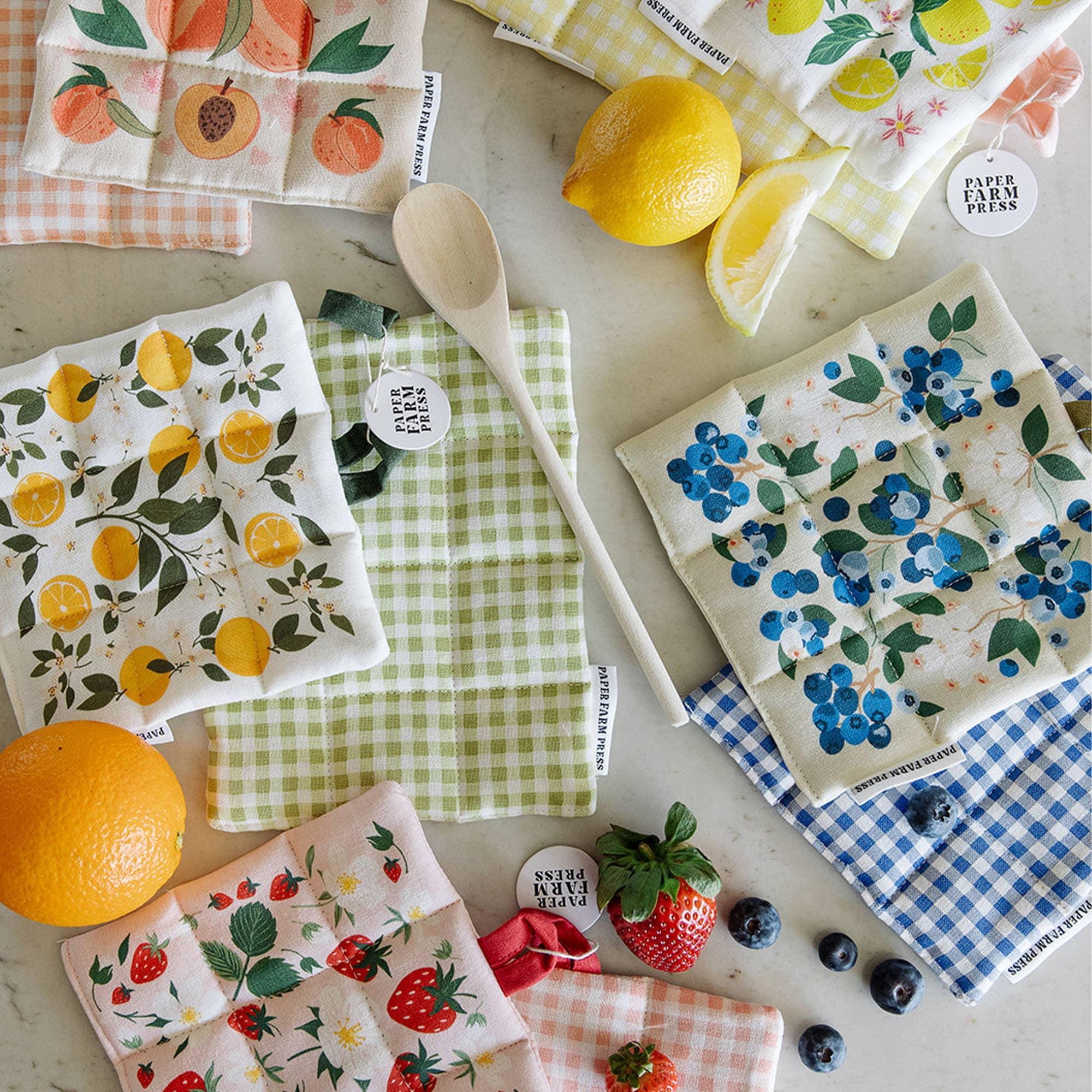 Blueberry Field Pot Holder Set - Image 3