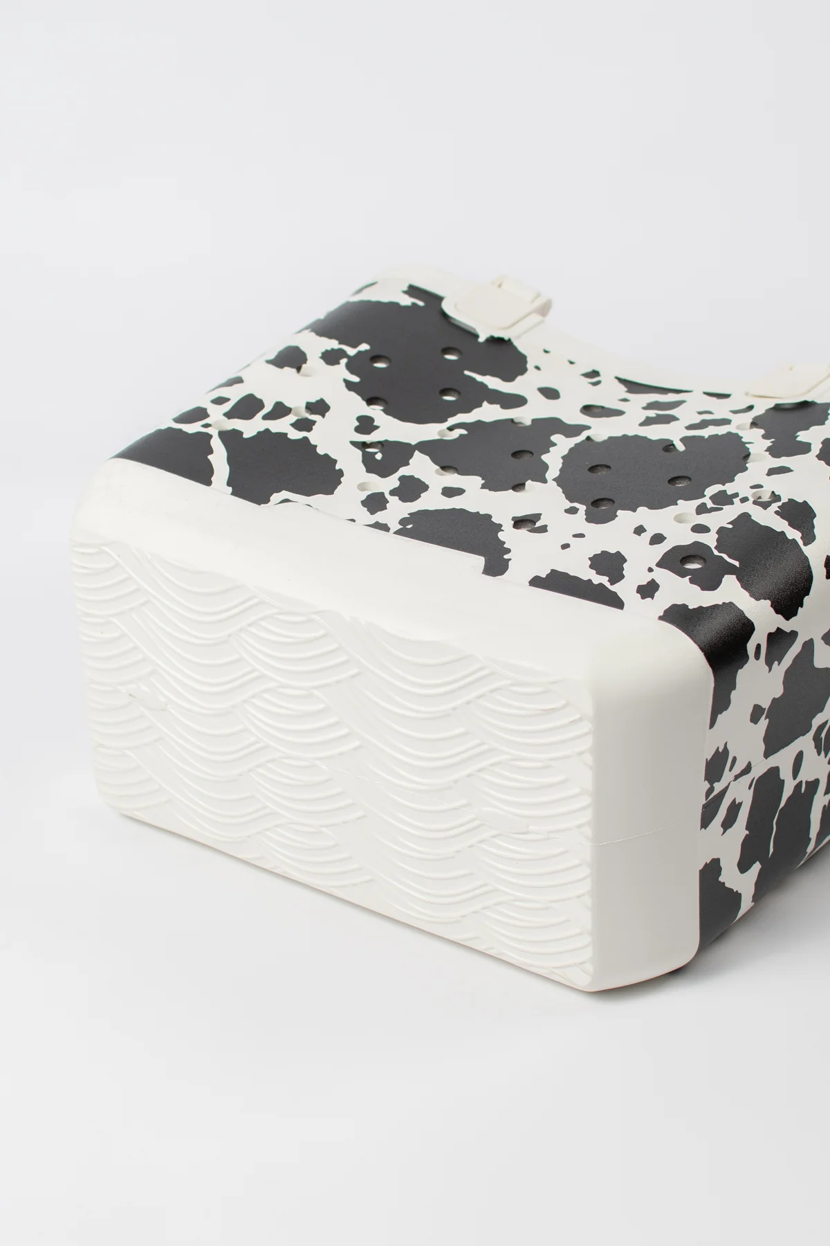 Cow Print Utility Tote Bag - 18" - Image 12