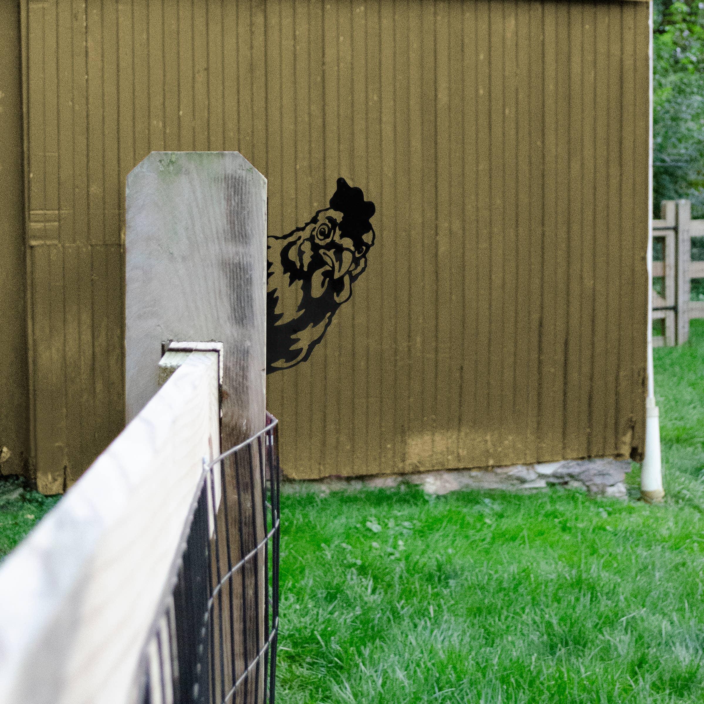 Outdoor Metal Chicken Decor - Image 4