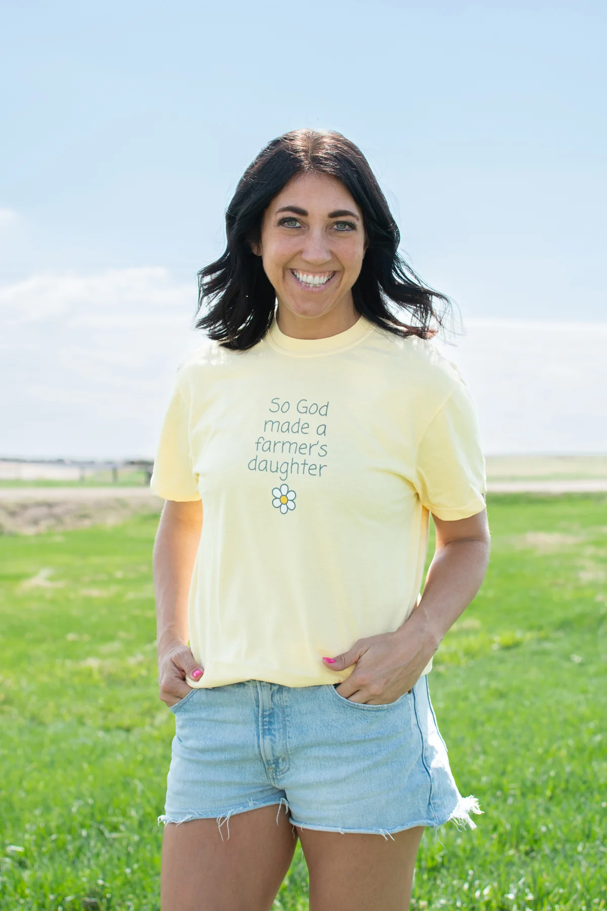 So God Made a Farmer's Daughter' Yellow Tee - Image 4